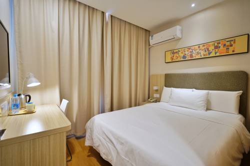 Imagen de la habitación del Hotel Hanting Express Shanghai Xiangyang Road. Foto 3