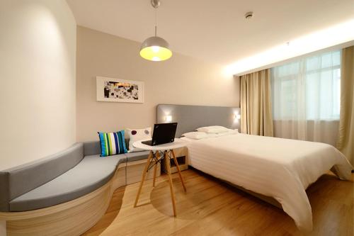 Imagen de la habitación del Hotel Hanting Express Xuyi International Trade Shopping. Foto 8