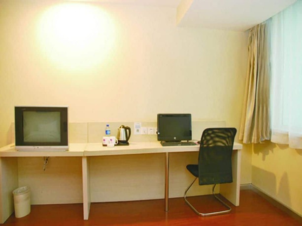 Imagen de la habitación del Hotel Hanting. Foto 16