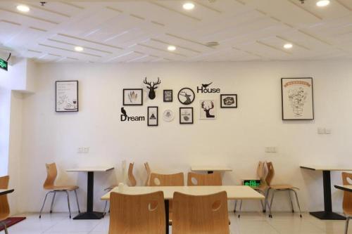Imagen general del Hotel Hanting Harbin Xidazhi Street Gongda. Foto 11