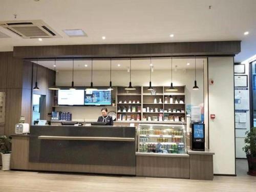 Imagen general del Hotel Hanting Hotel Yancheng Funing Shanghai Road. Foto 8