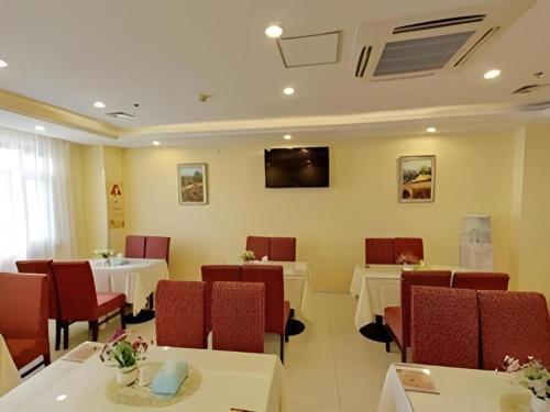 Imagen general del Hotel Hanting Ji\'nan International Convention and Exhibition Center. Foto 7