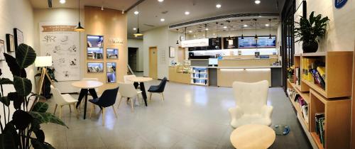 Imagen de la habitación del Hotel Hanting Jinan Quancheng Square Chaoshan Stre. Foto 10