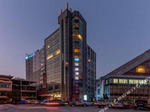 Imagen general del Hotel Hanting Kunming Cuihu. Foto 10