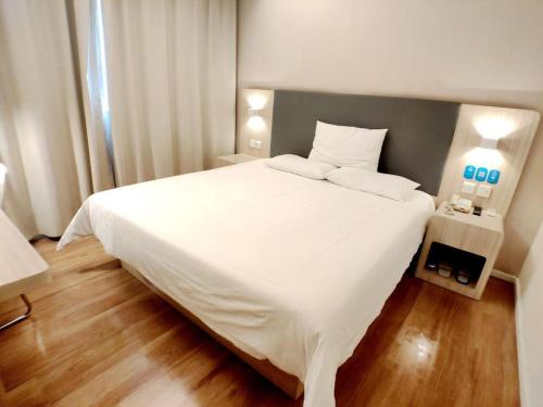 Imagen general del Hotel Hanting Langzhong Ancient City. Foto 10