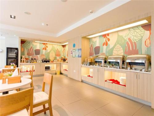 Imagen general del Hotel Hanting Nanchang Xiaolan Industrial Park Jiangling Guoji. Foto 3