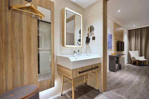 Imagen de la habitación del Hotel Hanting Premium Nanjing Xuanwumen. Foto 1