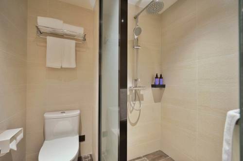 Imagen de la habitación del Hotel Hanting Premium Nanjing Xuanwumen. Foto 2