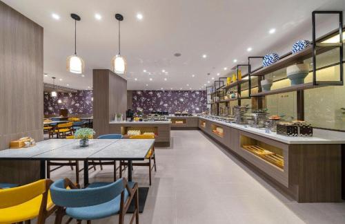 Imagen general del Hotel Hanting Premium Shanghai Xinzhuang Longemont. Foto 8