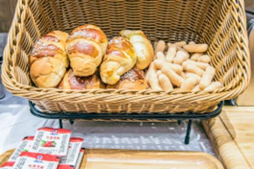 Imagen general del Hotel Hanting Premium Xi\'an Aerospace Metro Station. Foto 18