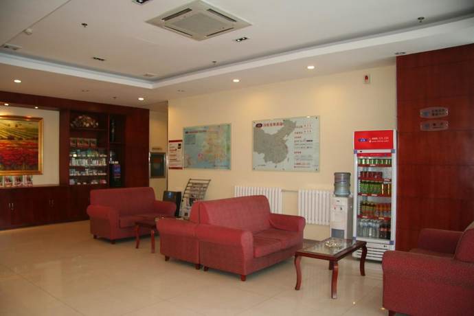 Imagen de la habitación del Hotel Hanting Qingdao May Fourth Square. Foto 11