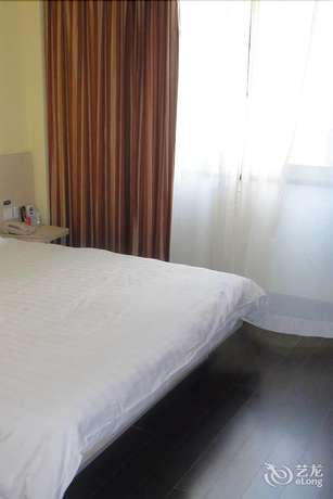 Imagen de los interiores del Hotel Hanting Shanghai Zhongshan West Road. Foto 19