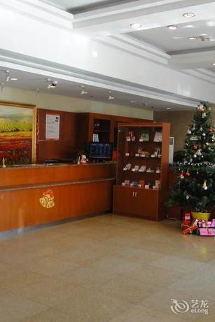 Imagen de los interiores del Hotel Hanting Shanghai Zhongshan West Road. Foto 20