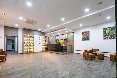 Imagen general del Hotel Hanting Xi\'an Changle Park Metro Station. Foto 3