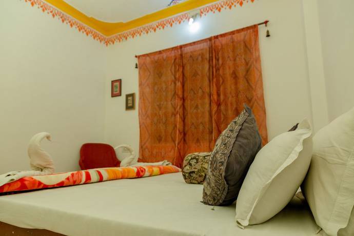 Imagen de la habitación del Hotel Hanuman Ghat. Foto 16