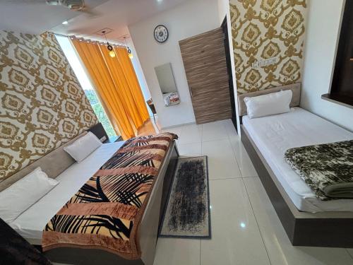 Imagen de la habitación del Hotel Hanuman Palace. Foto 18