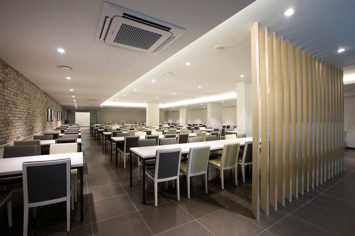Imagen del bar/restaurante del Hotel Hanwha Resorts Yongin Besancon. Foto 6