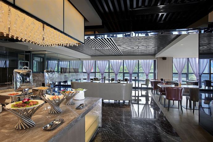 Imagen del bar/restaurante del Hotel Hanyong Ree - Shenzhen Airport. Foto 2