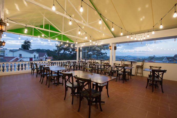 Imagen del bar/restaurante del Hotel Hanz Pho Hoa. Foto 4