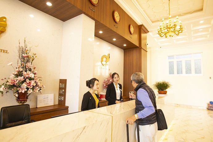 Imagen de los interiores del Hotel Hanz Premium Mai Vang 2 Dalat. Foto 11