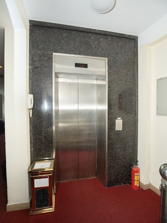 Imagen de los interiores del Hotel Hanz Regal Hanoi. Foto 19