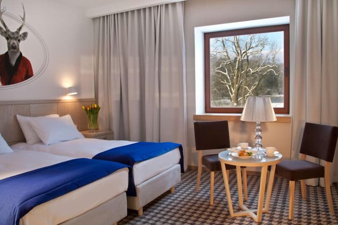 Imagen de la habitación del Hotel Hanza Pałac WellnessandSPA. Foto 5