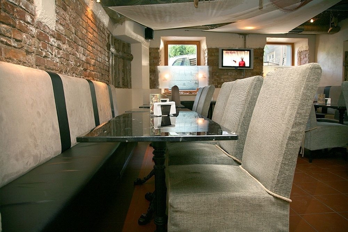 Imagen del bar/restaurante del Hotel Hanza, Riga. Foto 4