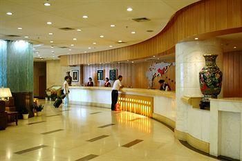 Imagen de los interiores del Hotel Hanzhong Red Leaf. Foto 4