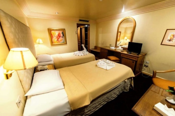 Imagen de la habitación del Hotel Hapi 5 Nile Cruise, 3-4-7 nights from Luxor or Aswan. Foto 10