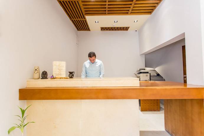 Imagen de los interiores del Hotel Hapi. Foto 18