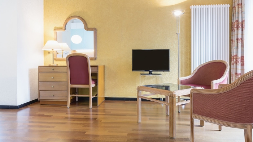 Imagen de la habitación del Hotel Hapimag Resort Ascona. Foto 12