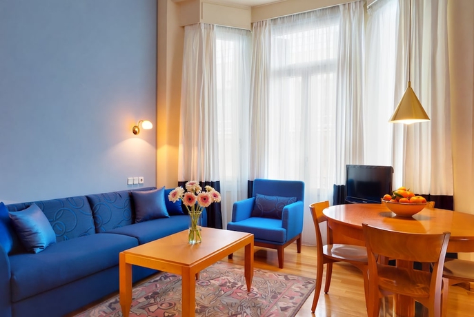 Imagen de la habitación del Hotel Hapimag Resort Athens. Foto 7