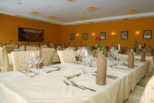 Imagen de la habitación del Hotel Hapimag Resort Bad Gastein. Foto 15