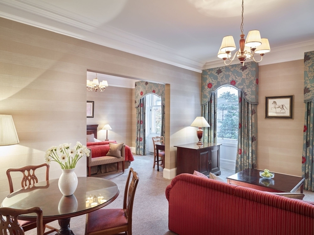 Imagen de la habitación del Hotel Hapimag Resort Edinburgh. Foto 4