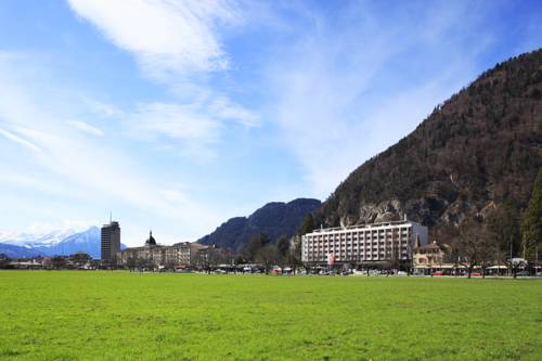 Imagen de la habitación del Hotel Hapimag Resort Interlaken. Foto 2