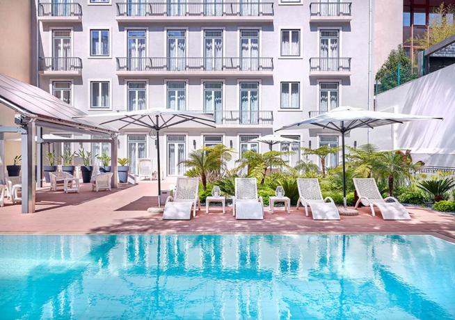 Imagen de la piscina del Hotel Hapimag Resort Lisbon. Foto 8