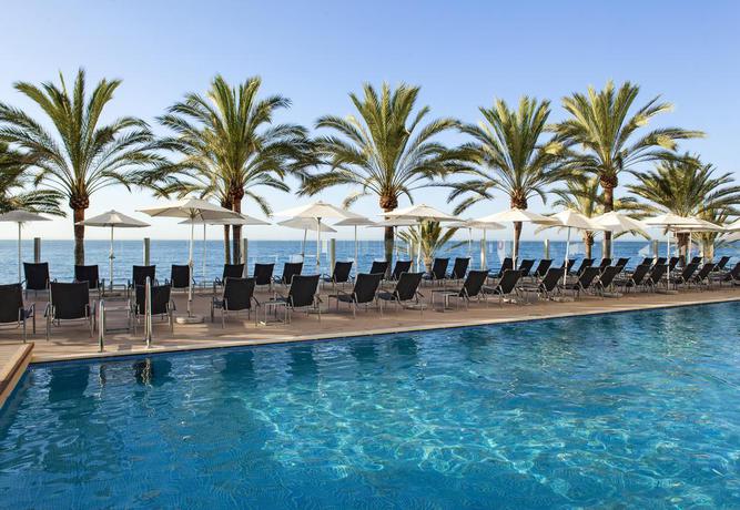Imagen de la piscina del Hotel Hapimag Resort Marbella. Foto 6