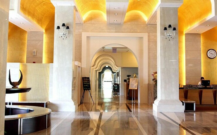 Imagen general del Hotel Happiness Cc. Foto 2