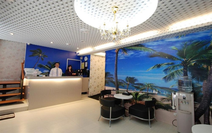 Imagen de los interiores del Hotel Happiness Inn. Foto 13