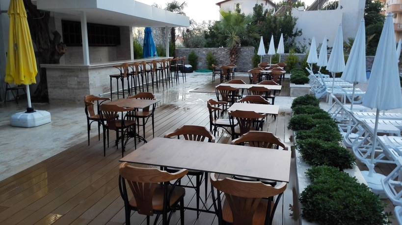 Imagen del bar/restaurante del Hotel Happy Apart. Foto 4