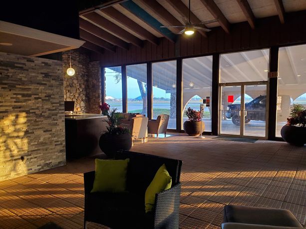 Imagen de los interiores del Hotel Happy Bay. Foto 18