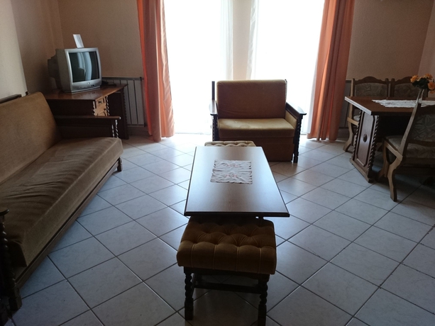 Imagen de los interiores del Hotel Happy, Budapest. Foto 10