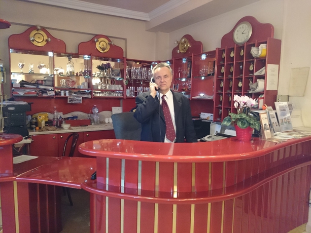 Imagen de los interiores del Hotel Happy, Budapest. Foto 16