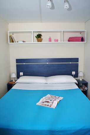 Imagen general del Hotel Happy Camp Mobile Homes in Castello Camping and Summer Resort. Foto 3
