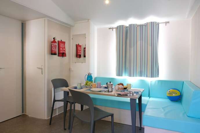 Imagen general del Hotel Happy Camp in Camping Iscrixedda. Foto 3