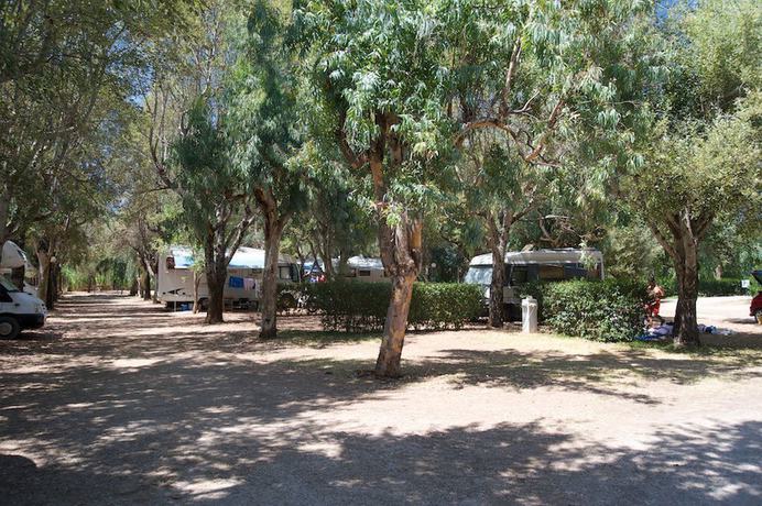 Imagen general del Hotel Happy Camp in Camping Karavomilos Beach. Foto 4