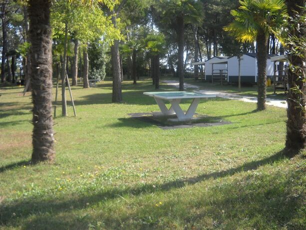 Imagen general del Hotel Happy Camp in Camping Laguna Village. Foto 8