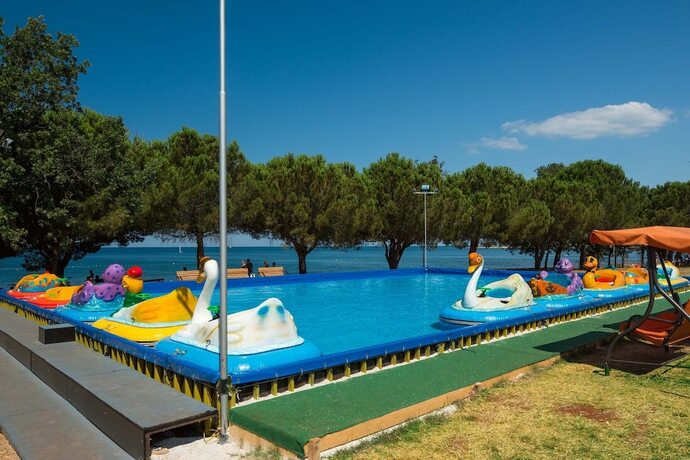 Imagen general del Hotel Happy Camp in Camping Park Umag. Foto 9
