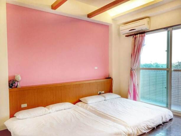 Imagen de la habitación del Hotel Happy Corner. Foto 28