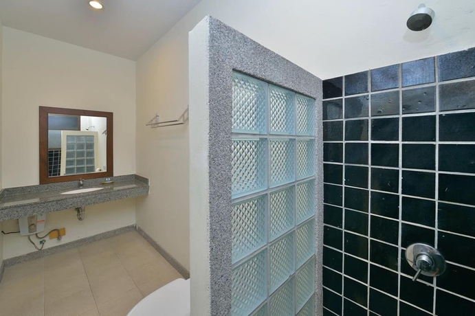 Imagen de la habitación del Hotel Happy Cottages Phuket. Foto 8